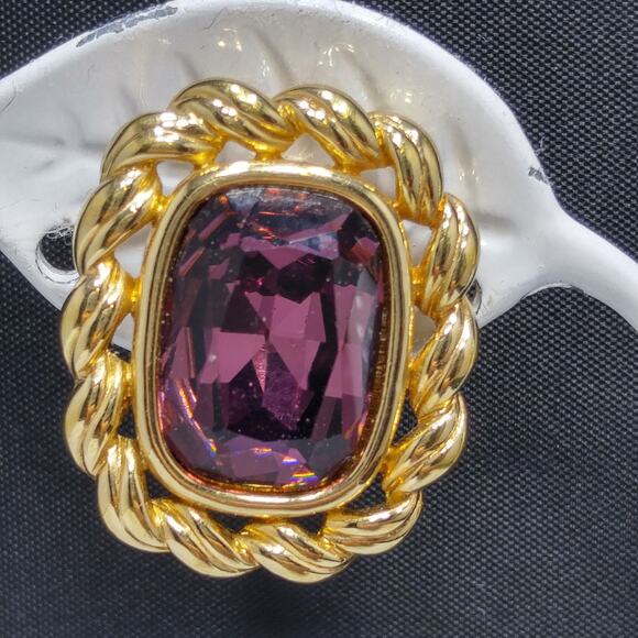 Swarovski S.A.L. Earrings, Purple Crystal Clip Ons, Gold Rope Design, 1970s - Picture 2 of 10